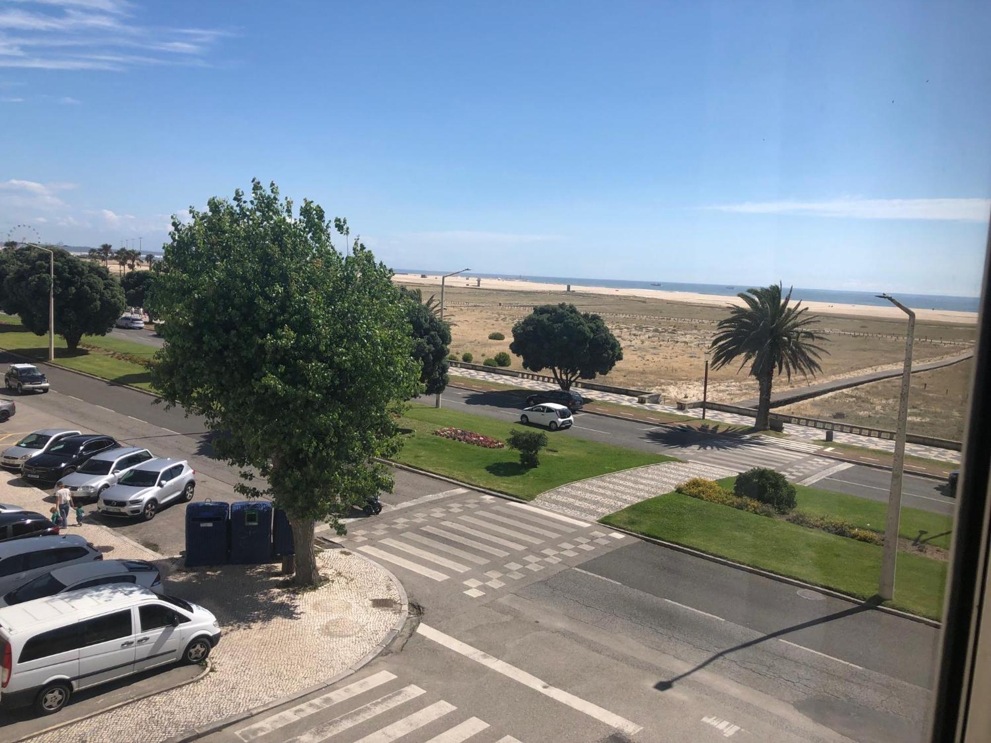 Casa Da Praia Com Tres Quartos - Figueira Foz Figueira da Foz Exterior foto